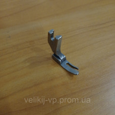 P361 притискна лапка з вузькою правою лижею