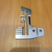 Голкова пластина R4200-L0E-Е00 для 3-х ниткового оверлока